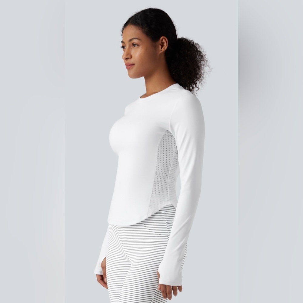 HALARA Round Neck Long Sleeve Thumb Hole Cut Out Curved Hem Workout Sports Top